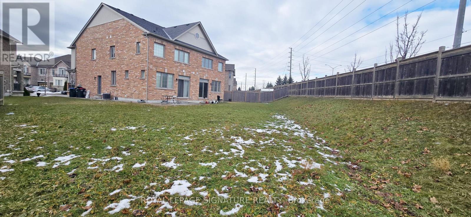 86 Bernadino Street, Brampton, Ontario  L6P 4G1 - Photo 22 - W12697636