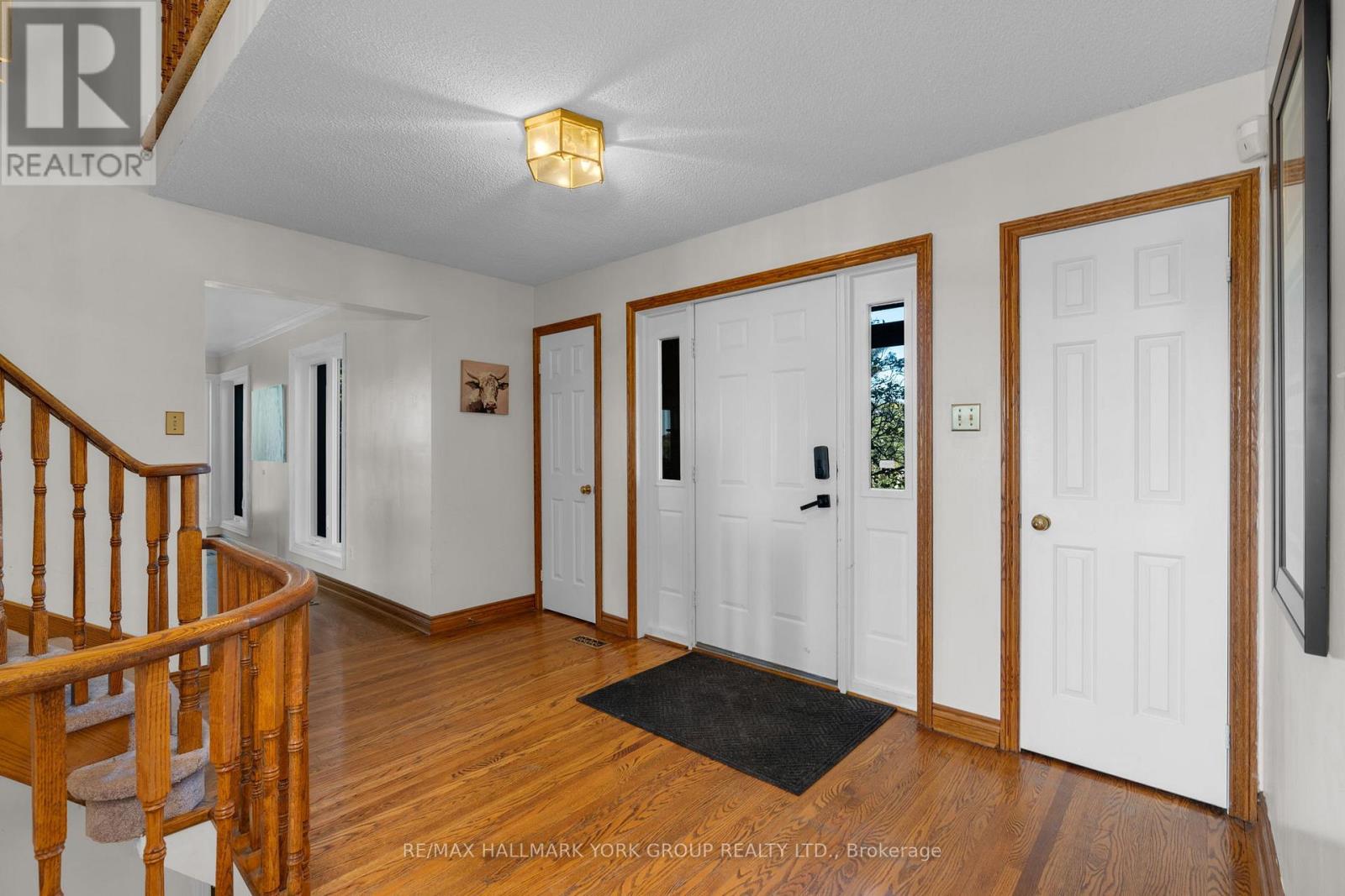 33 Matson Drive, Caledon, Ontario  L7E 0A9 - Photo 4 - W12697704