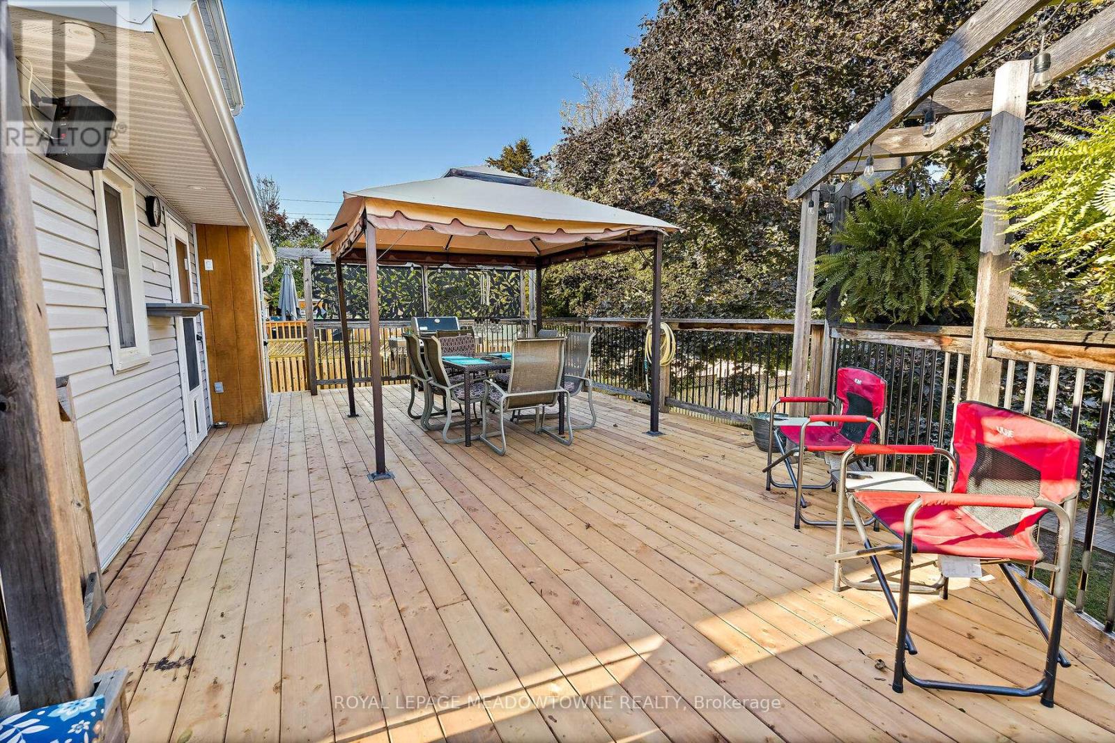 7 Temple Road, Halton Hills, Ontario  L7G 3J6 - Photo 34 - W12697714