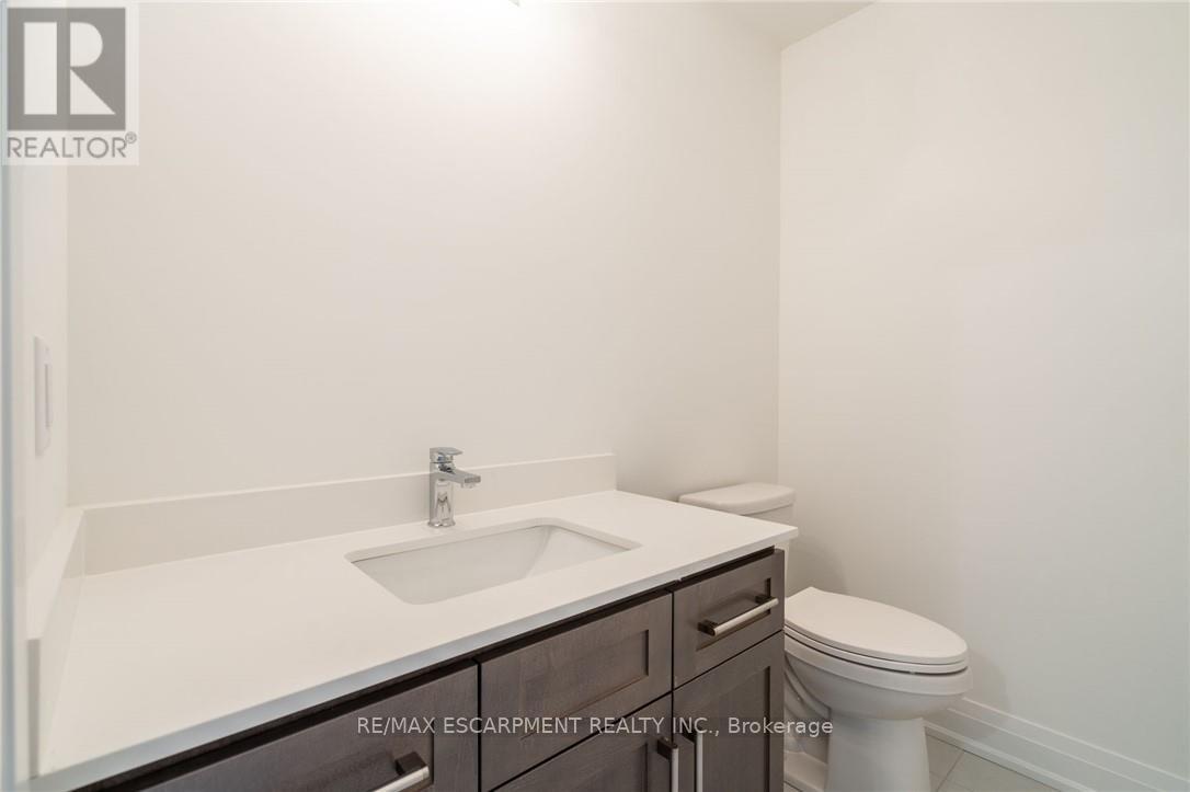 16 Clear Valley Lane, Hamilton, Ontario  L0R 1W0 - Photo 18 - X12697696