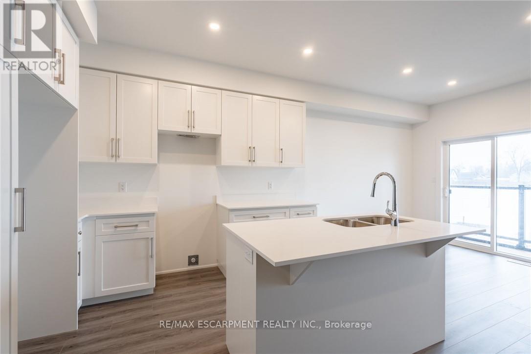 16 Clear Valley Lane, Hamilton, Ontario  L0R 1W0 - Photo 20 - X12697696