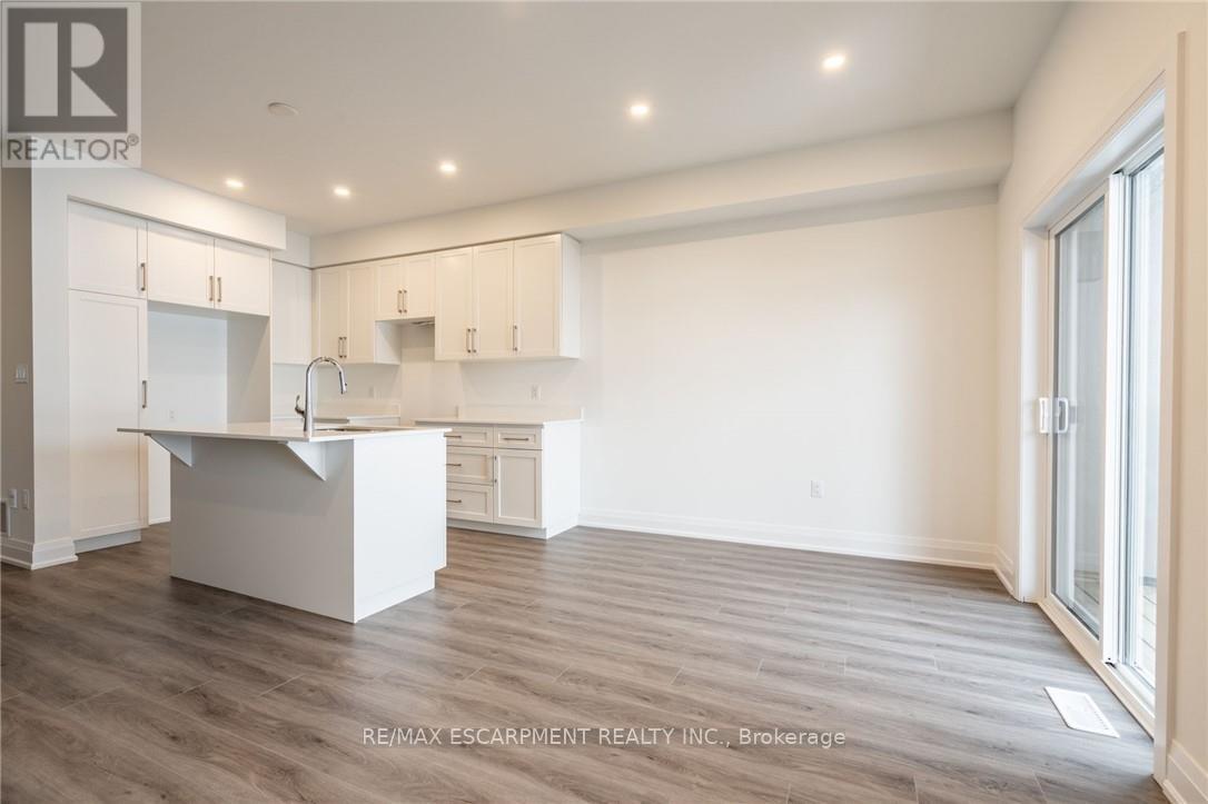 16 Clear Valley Lane, Hamilton, Ontario  L0R 1W0 - Photo 25 - X12697696