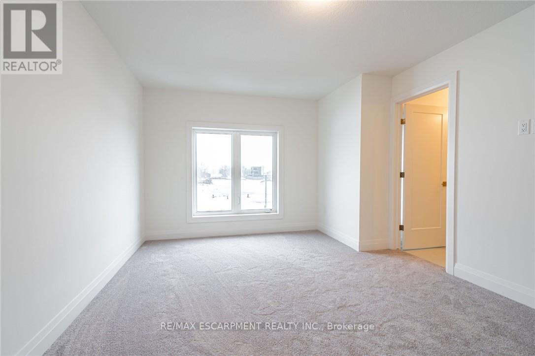 16 Clear Valley Lane, Hamilton, Ontario  L0R 1W0 - Photo 36 - X12697696