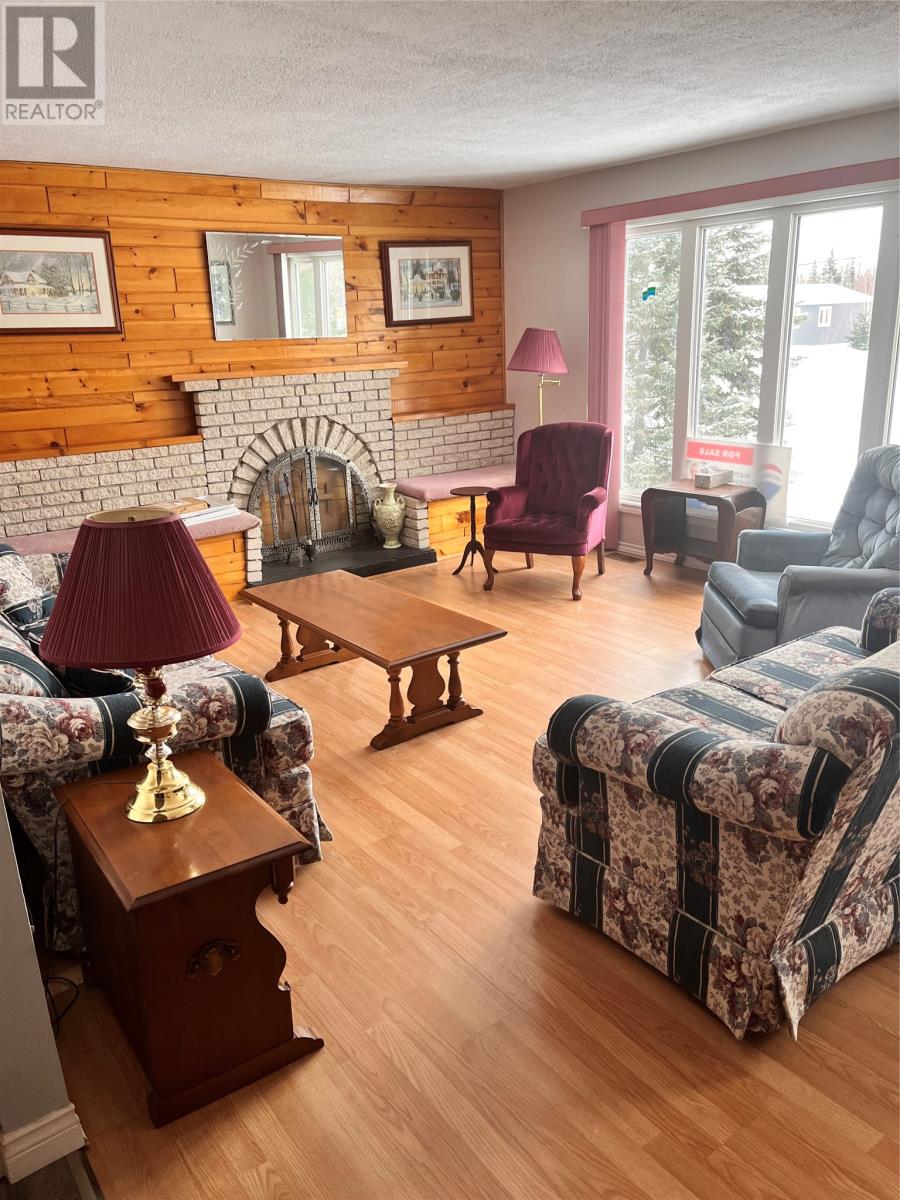 27 Tenth Street, Happy Valley - Goose Bay, Newfoundland & Labrador  A0P 1E0 - Photo 2 - 1292877