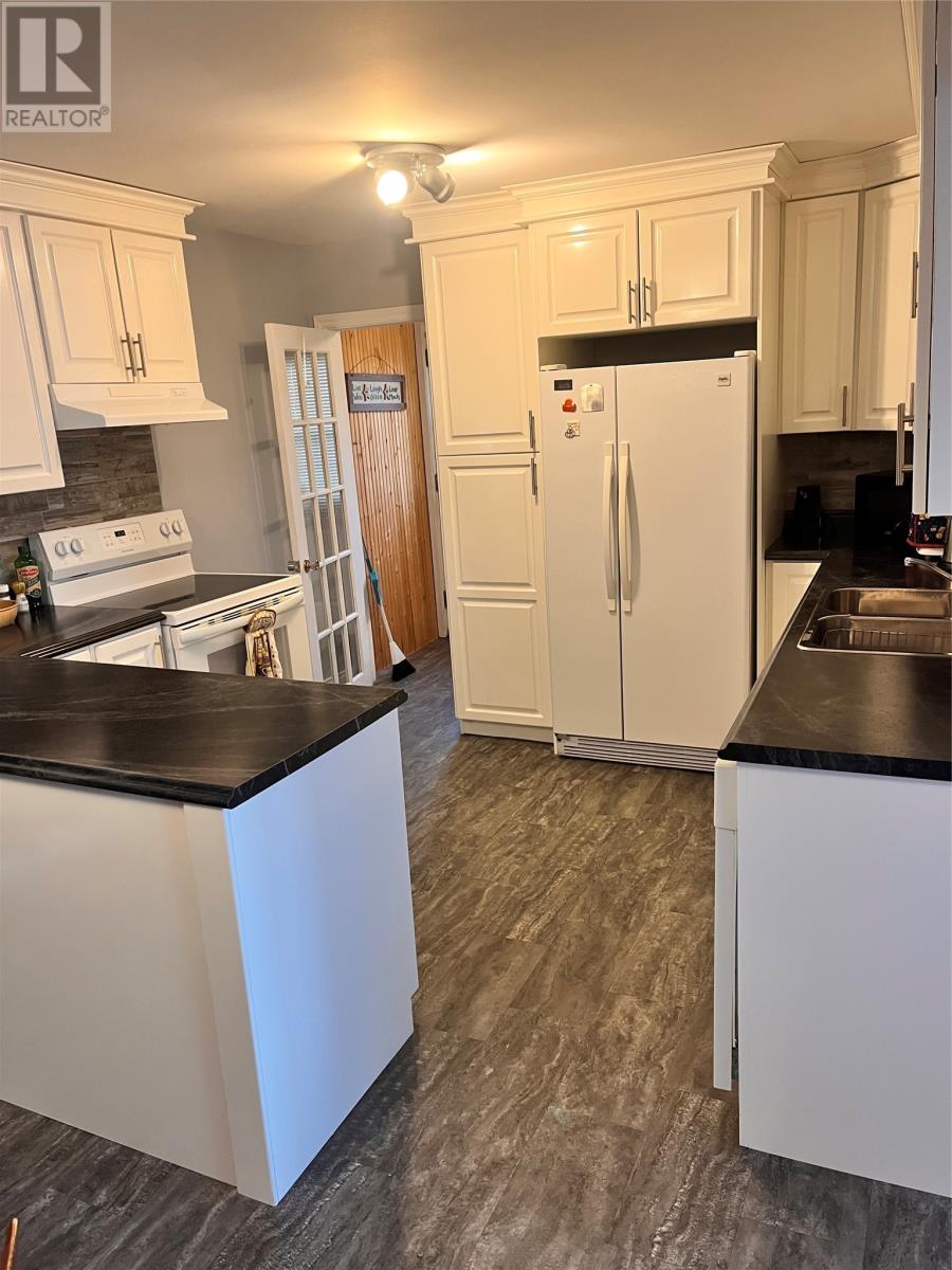 27 Tenth Street, Happy Valley - Goose Bay, Newfoundland & Labrador  A0P 1E0 - Photo 4 - 1292877