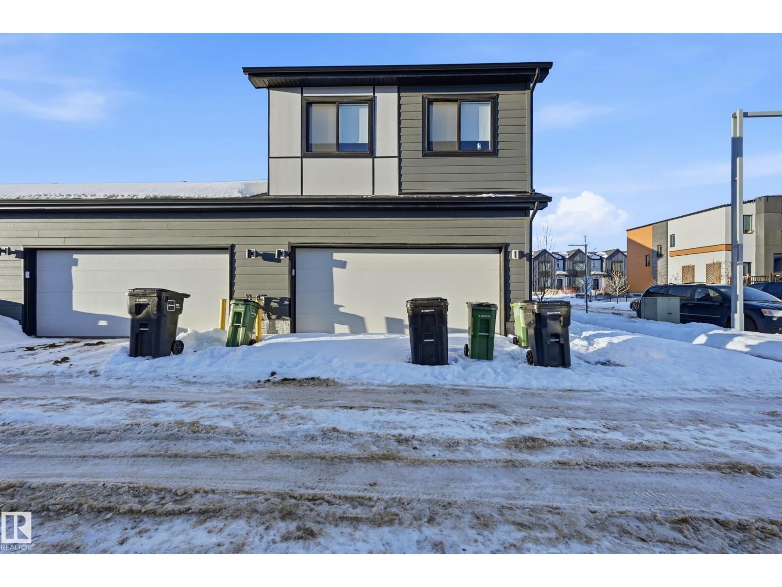 7803 Yorke Rd Nw, Edmonton, Alberta  T5G 2R6 - Photo 33 - E4470048