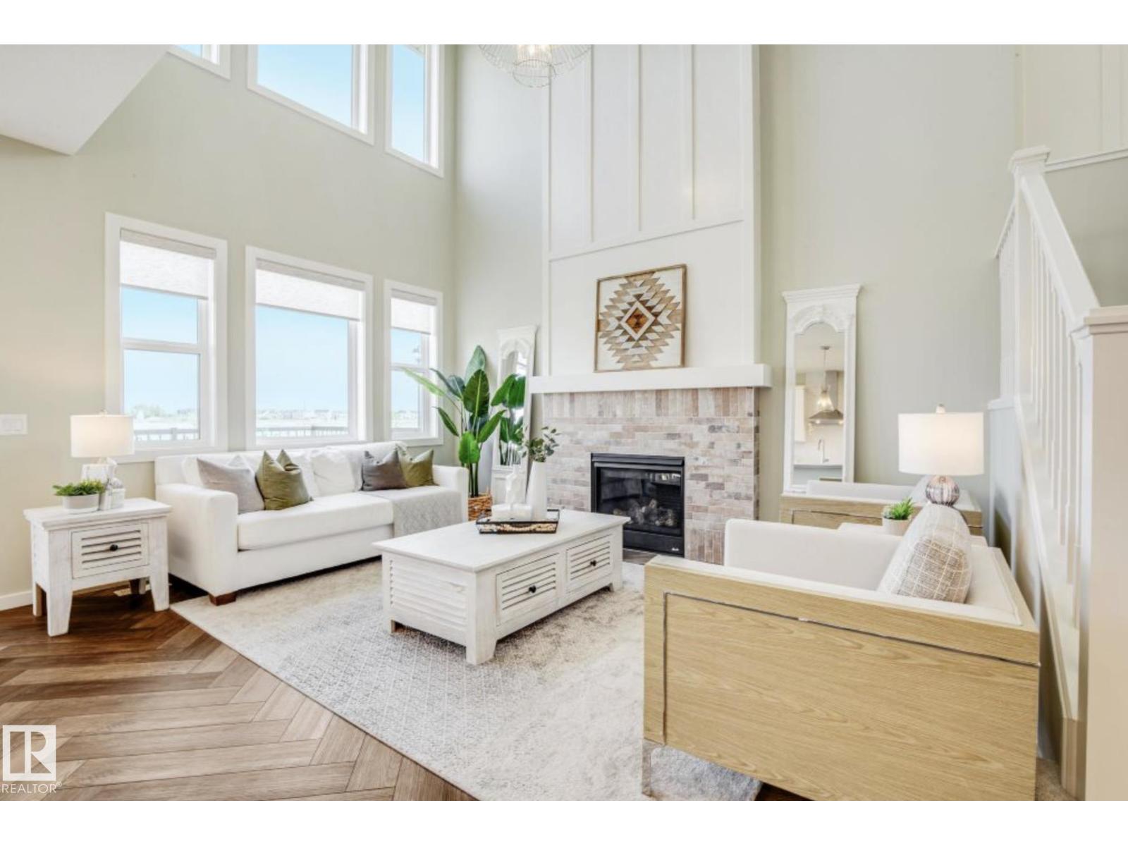 17355 3 St Nw, Edmonton, Alberta  T5Y 4G7 - Photo 2 - E4470049