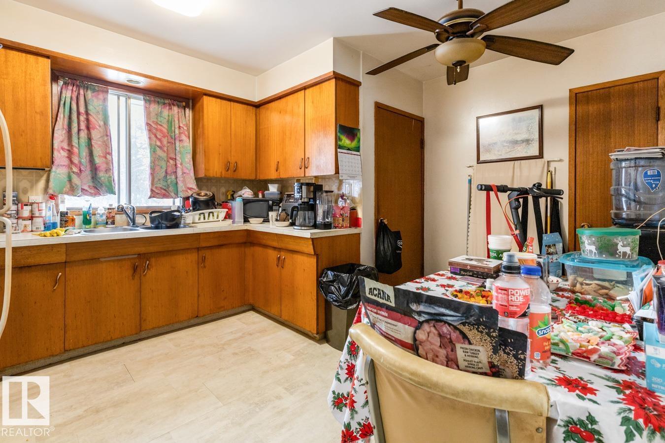 5713 55 St, Vegreville, Alberta  T9C 1J6 - Photo 6 - E4470050