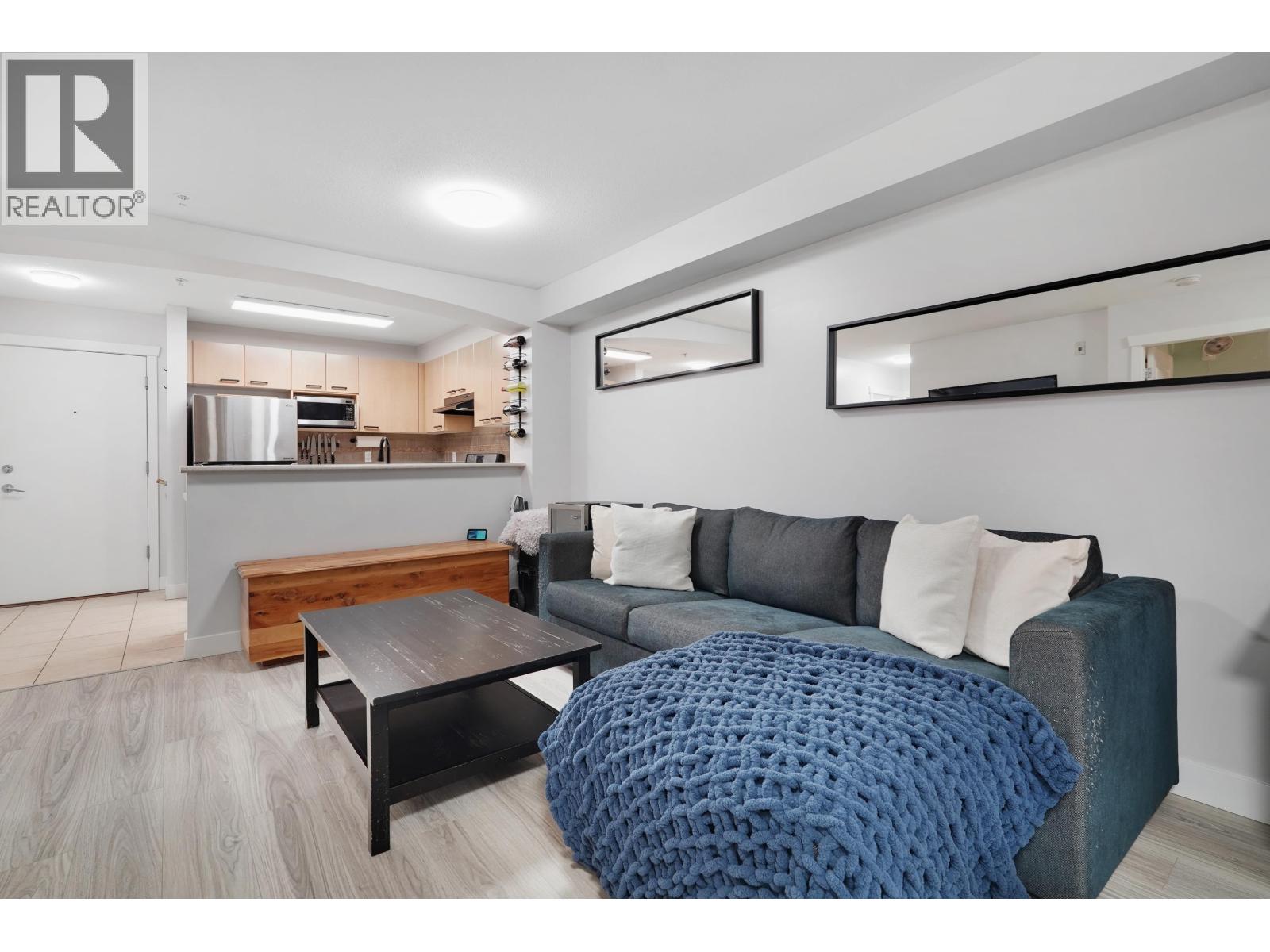 106 2968 Silver Springs Boulevard, Coquitlam, British Columbia  V3E 3S2 - Photo 3 - R3079478