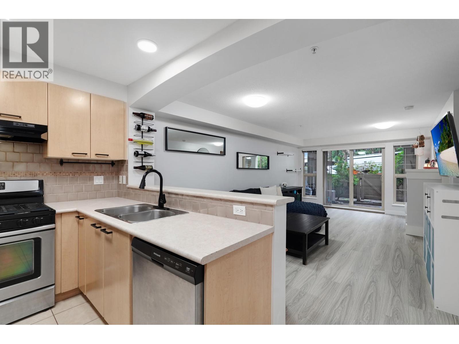 106 2968 SILVER SPRINGS BOULEVARD, Coquitlam, British Columbia