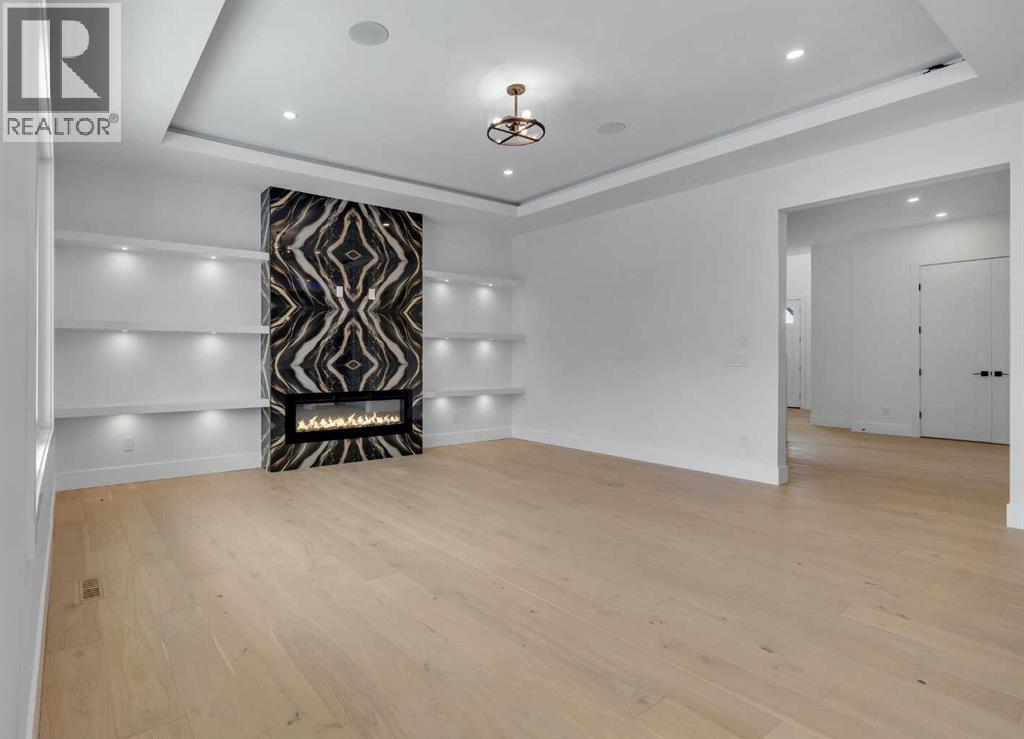 223 Kinniburgh Loop, Chestermere, Alberta  T1X 2S7 - Photo 12 - A2279252