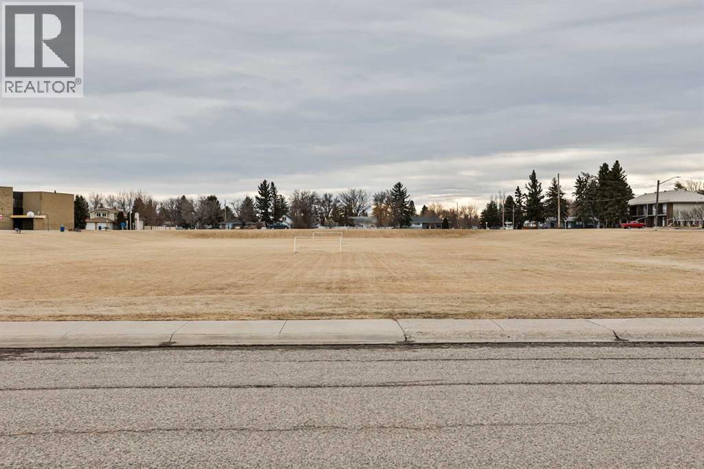 1408 21 Avenue, Coaldale, Alberta  T1M 1E5 - Photo 2 - A2279097