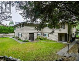3360 HENRY STREET, Port Moody, British Columbia