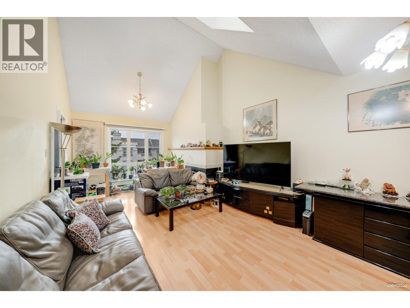 316 7500 Minoru Boulevard, Richmond, British Columbia  V6Y 3J6 - Photo 5 - R3079718