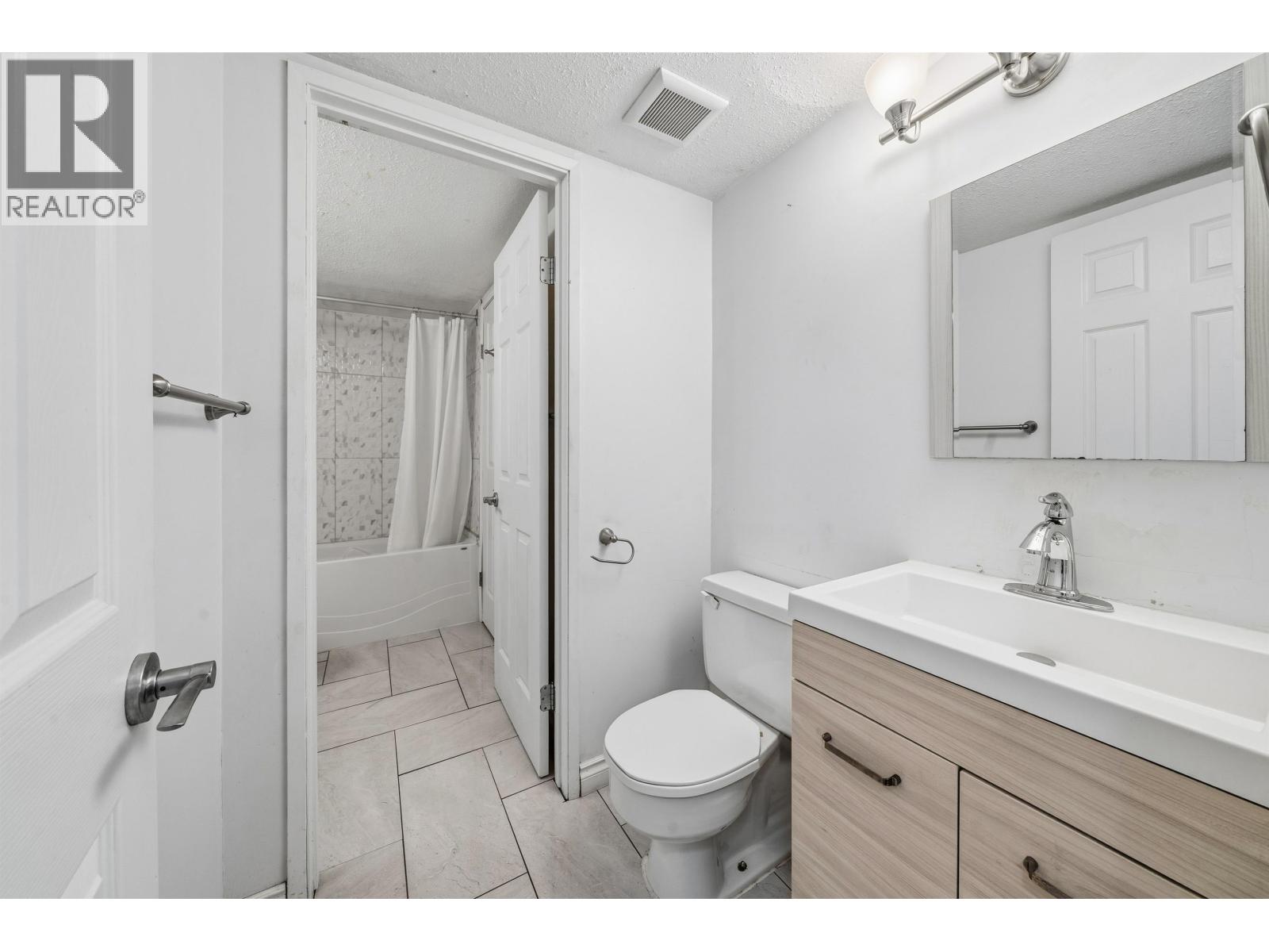 105 932 Robinson Street, Coquitlam, British Columbia  V3J 7R8 - Photo 17 - R3079729