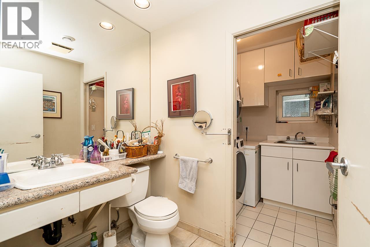 2443 W 47th Avenue, Vancouver, British Columbia  V6M 2N3 - Photo 12 - R3079596