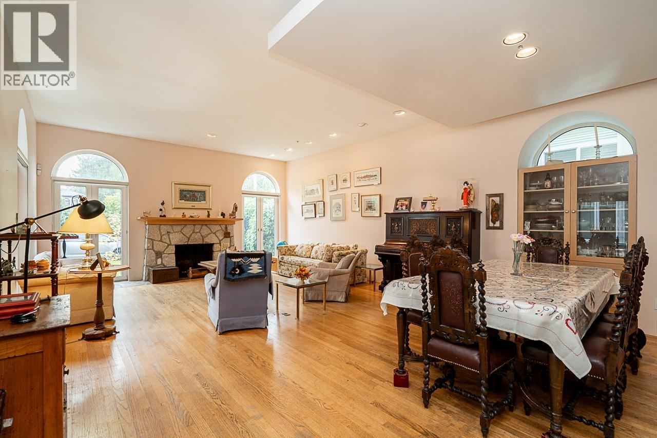 2443 W 47th Avenue, Vancouver, British Columbia  V6M 2N3 - Photo 8 - R3079596