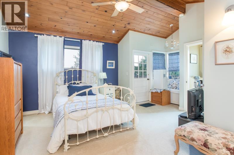 918 Ladner Street, New Westminster, British Columbia  V3L 4W4 - Photo 16 - R3079715