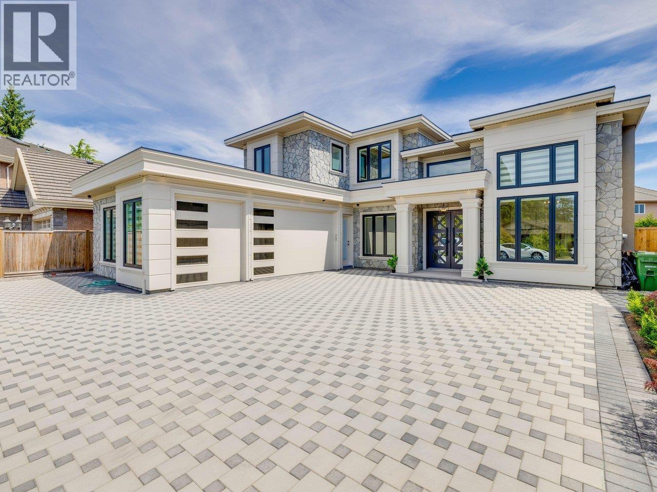 7640 Curzon Street, Richmond, British Columbia  V7C 4H7 - Photo 2 - R3079727