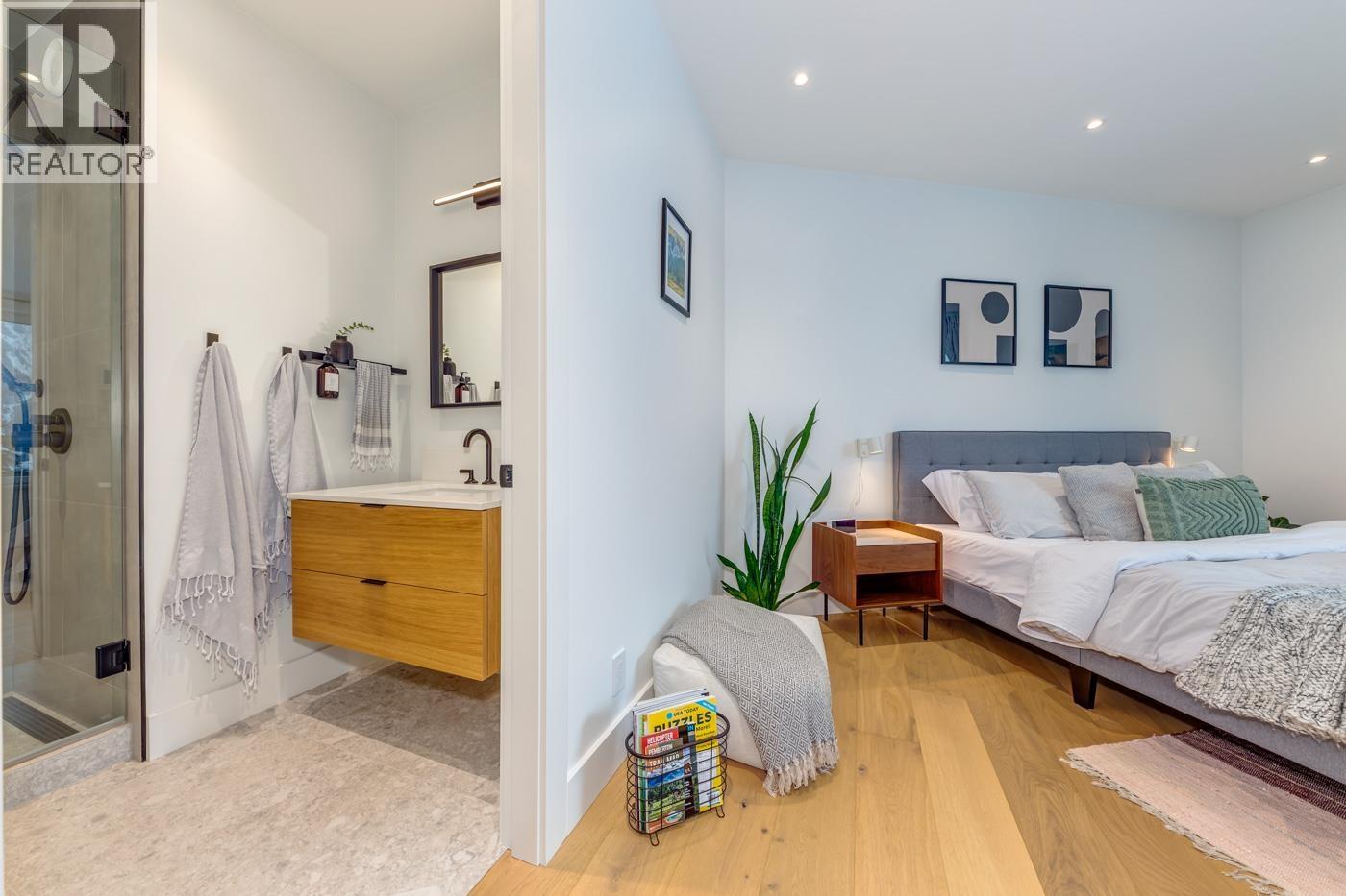 1704 Sugarloaf Place, Pemberton, British Columbia  V0N 2L3 - Photo 23 - R3079740