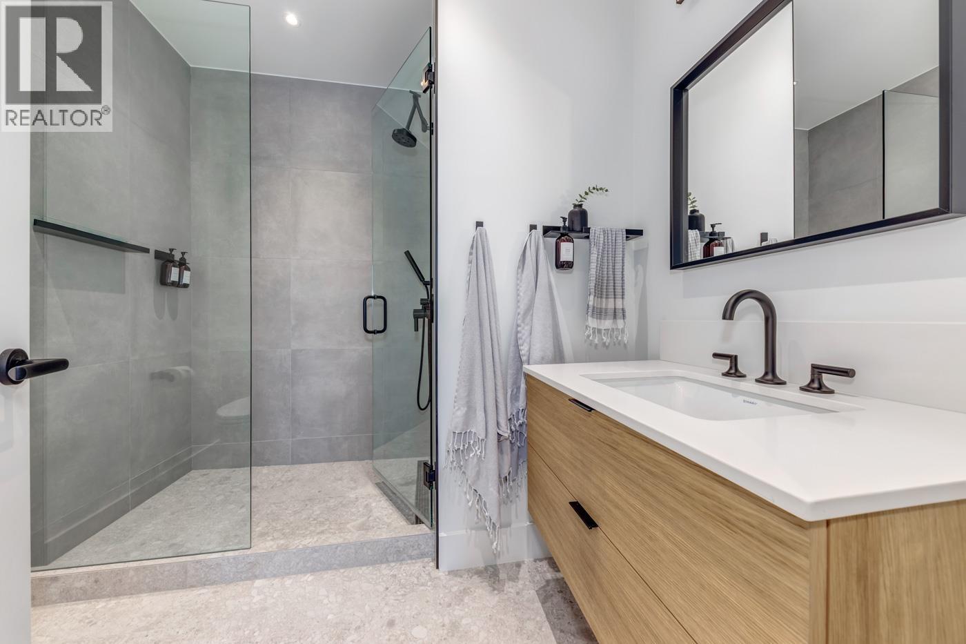 1704 Sugarloaf Place, Pemberton, British Columbia  V0N 2L3 - Photo 24 - R3079740