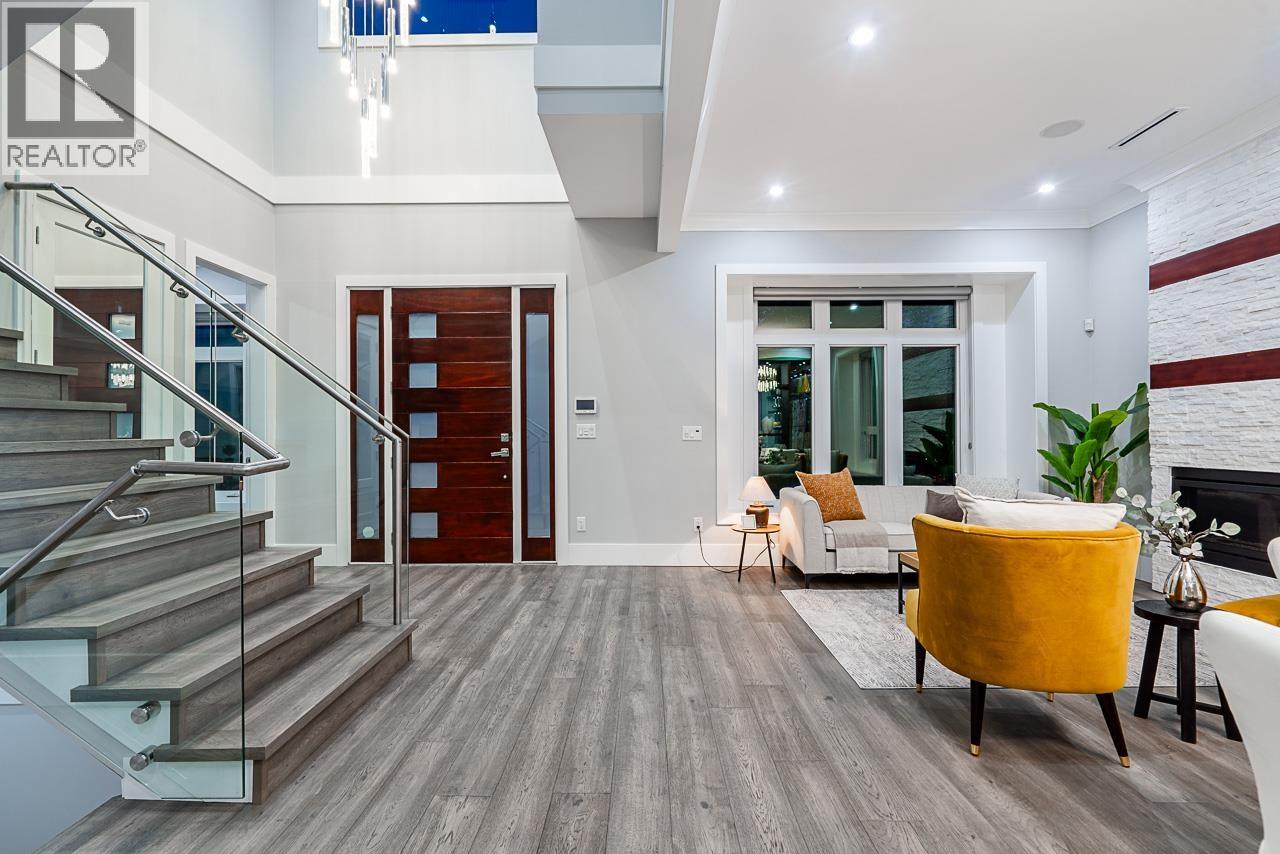 8433 10th Avenue, Burnaby, British Columbia  V3N 2S7 - Photo 8 - R3079742