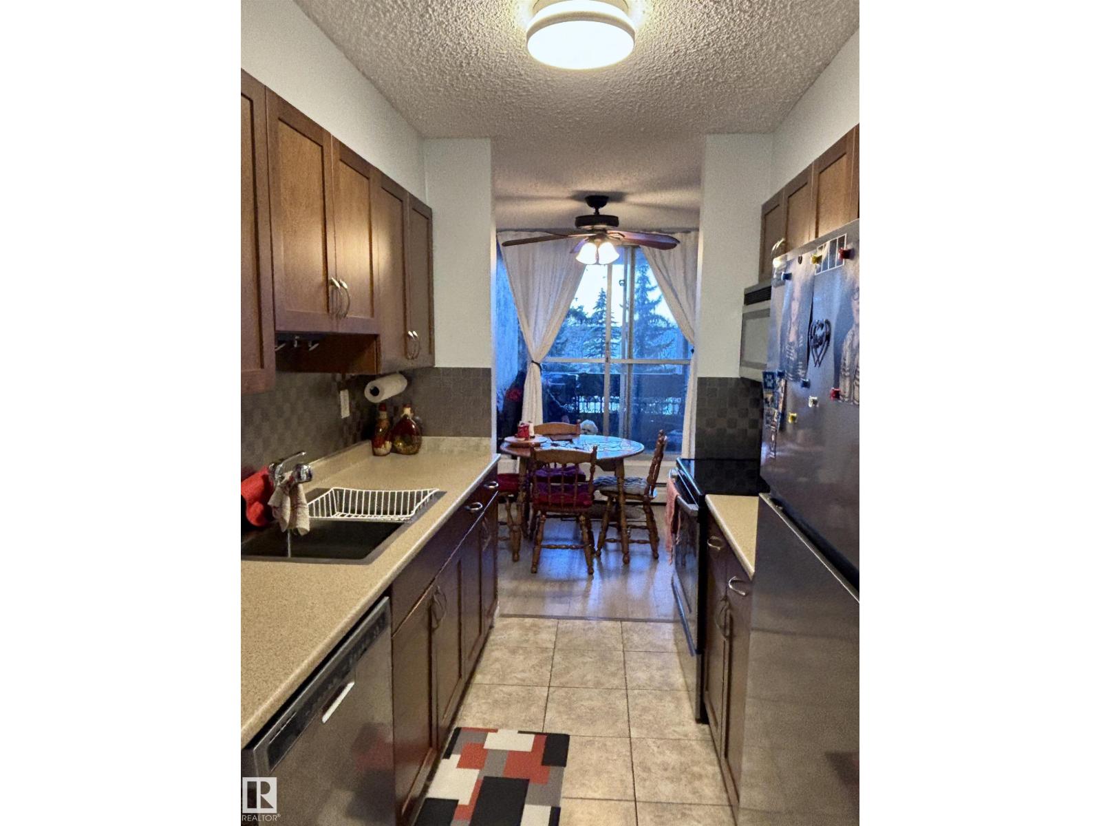 #26 8735 165 St. Nw Nw, Edmonton, Alberta  T5R 2R7 - Photo 4 - E4469939