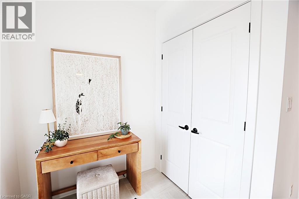 25 Ferris Circle, Guelph, Ontario  N1G 4X2 - Photo 9 - 40797285