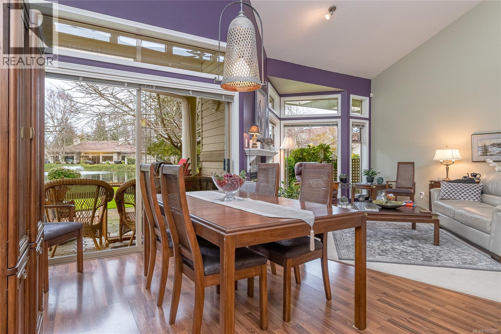 823 Lakes Blvd, Parksville, British Columbia  V9P 2P8 - Photo 4 - 1022938