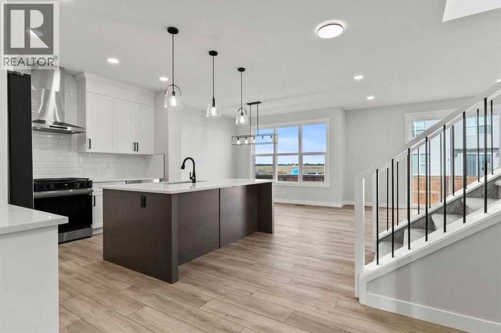 315 Kinniburgh Loop, Chestermere, Alberta  T1X 3C3 - Photo 10 - A2272801