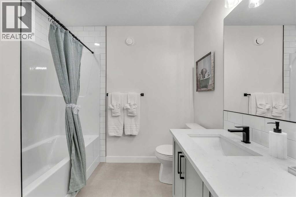 267 Kinniburgh Loop, Chestermere, Alberta  T1X 3C2 - Photo 26 - A2275797