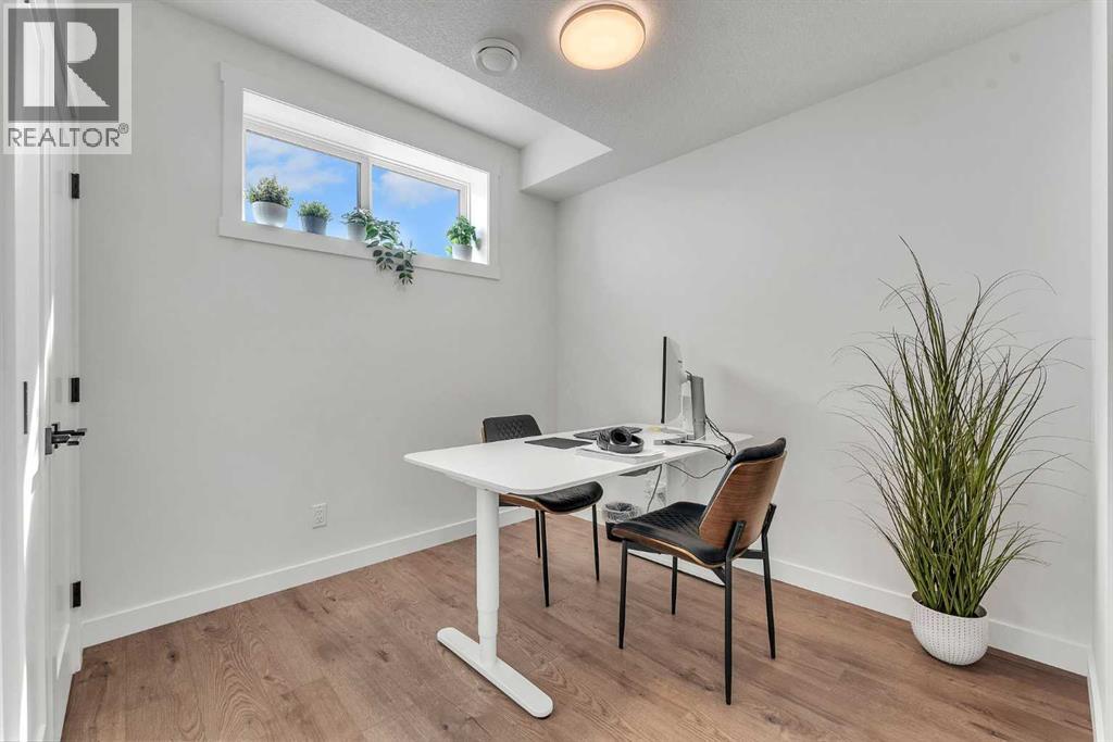 267 Kinniburgh Loop, Chestermere, Alberta  T1X 3C2 - Photo 40 - A2275797