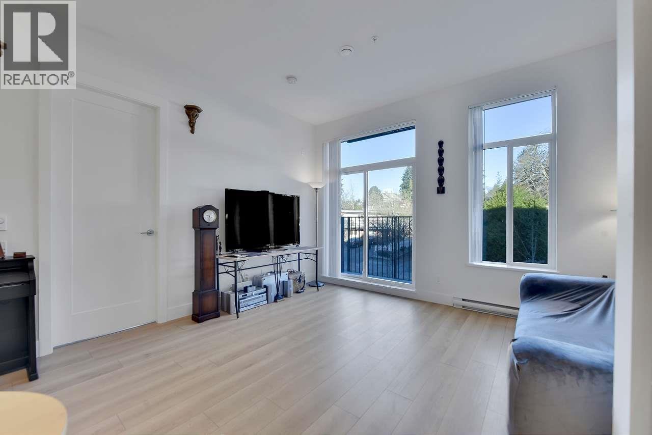 211 708 Edgar Avenue, Coquitlam, British Columbia  V3K 0H3 - Photo 4 - R3079695