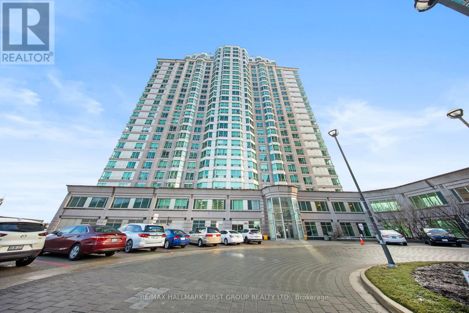 712 - 11 Lee Centre Drive, Toronto, Ontario  M1H 3J5 - Photo 1 - E12689792