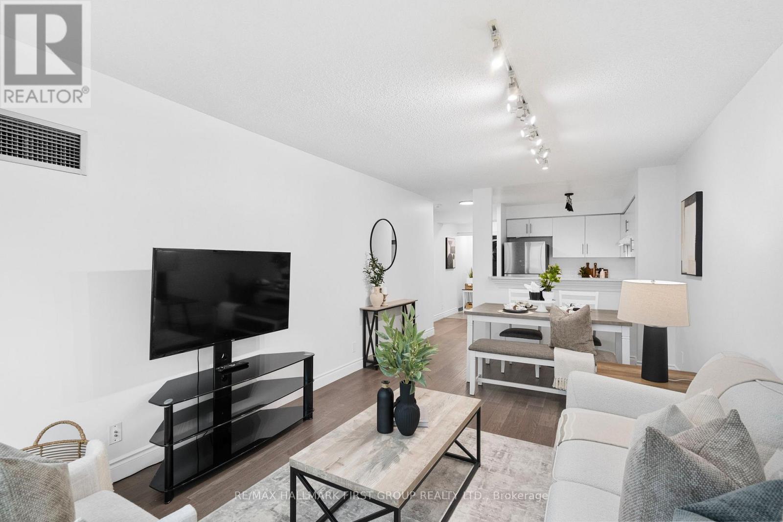 712 - 11 Lee Centre Drive, Toronto, Ontario  M1H 3J5 - Photo 9 - E12689792