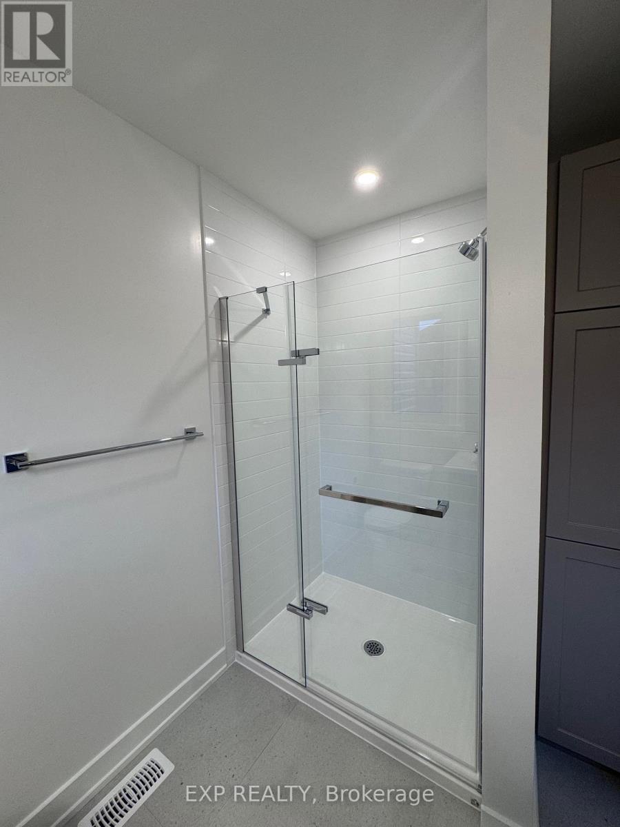 130 Sencha Terrace, Ottawa, Ontario  K2J 6Z2 - Photo 16 - X12470966