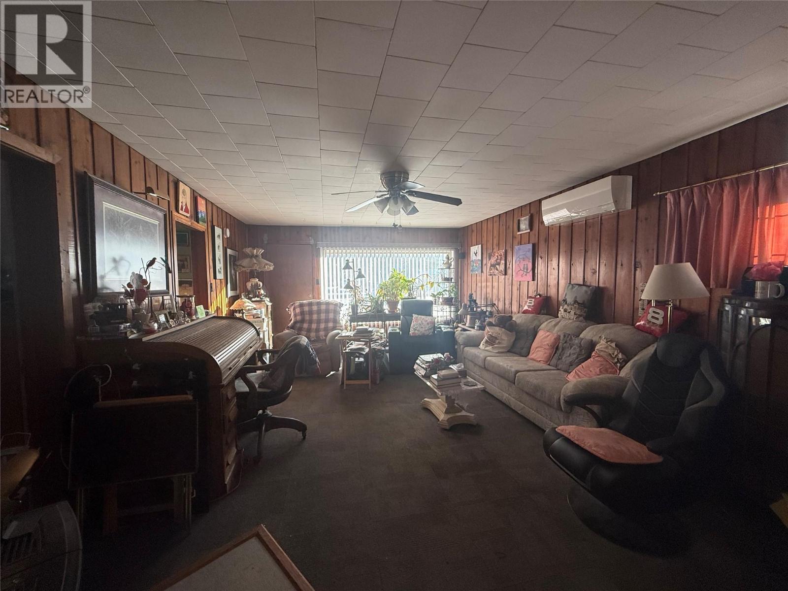 5861 33 Highway, Beaverdell, British Columbia  V0H 1A0 - Photo 10 - 10371100