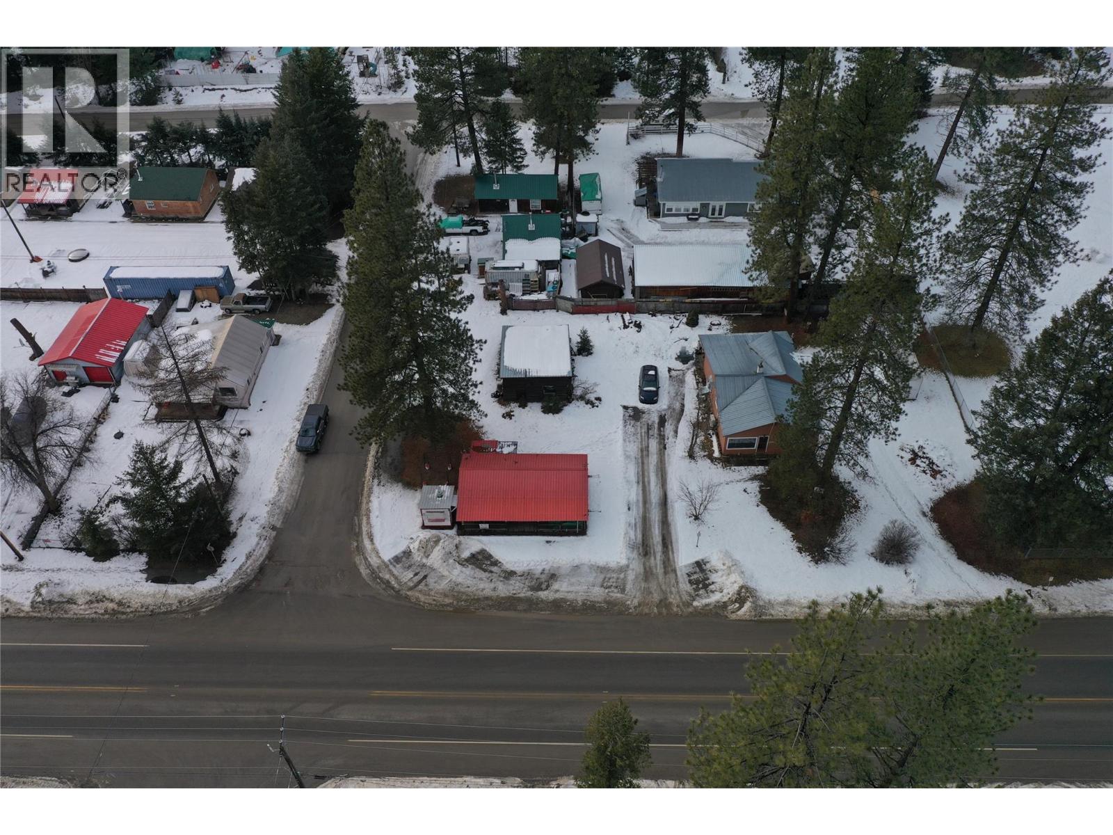 5861 33 Highway, Beaverdell, British Columbia  V0H 1A0 - Photo 15 - 10371100