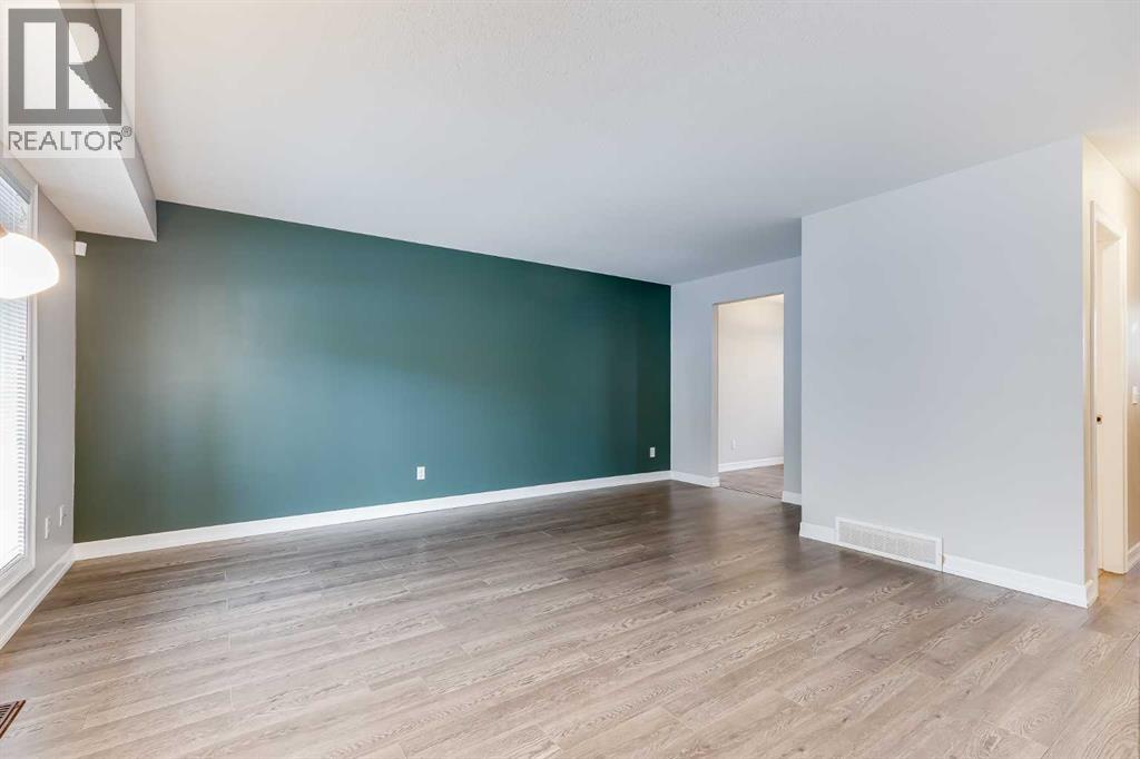 509, 121 Copperpond Common Se, Calgary, Alberta  T2Z 5B6 - Photo 5 - A2277574