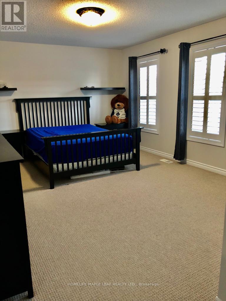 93 Latania Boulevard, Brampton, Ontario  L6P 1X5 - Photo 25 - W12697768