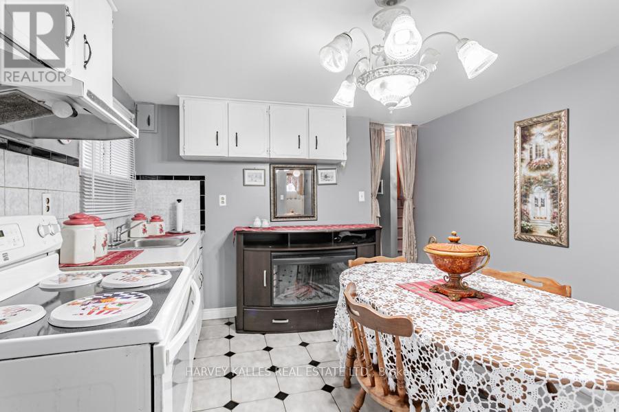 33 Tolton Drive S, Brampton, Ontario  L6V 2P9 - Photo 24 - W12697772