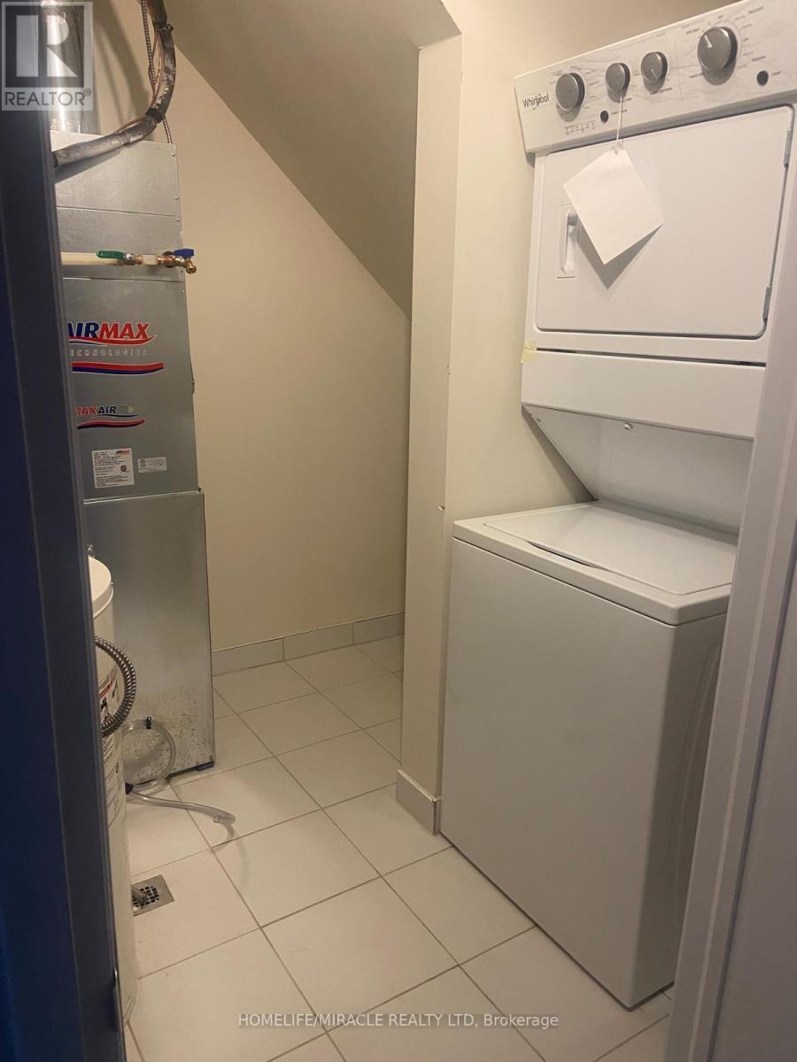 101 - 1577 Rose Way, Milton, Ontario  L9E 1N4 - Photo 14 - W12697780