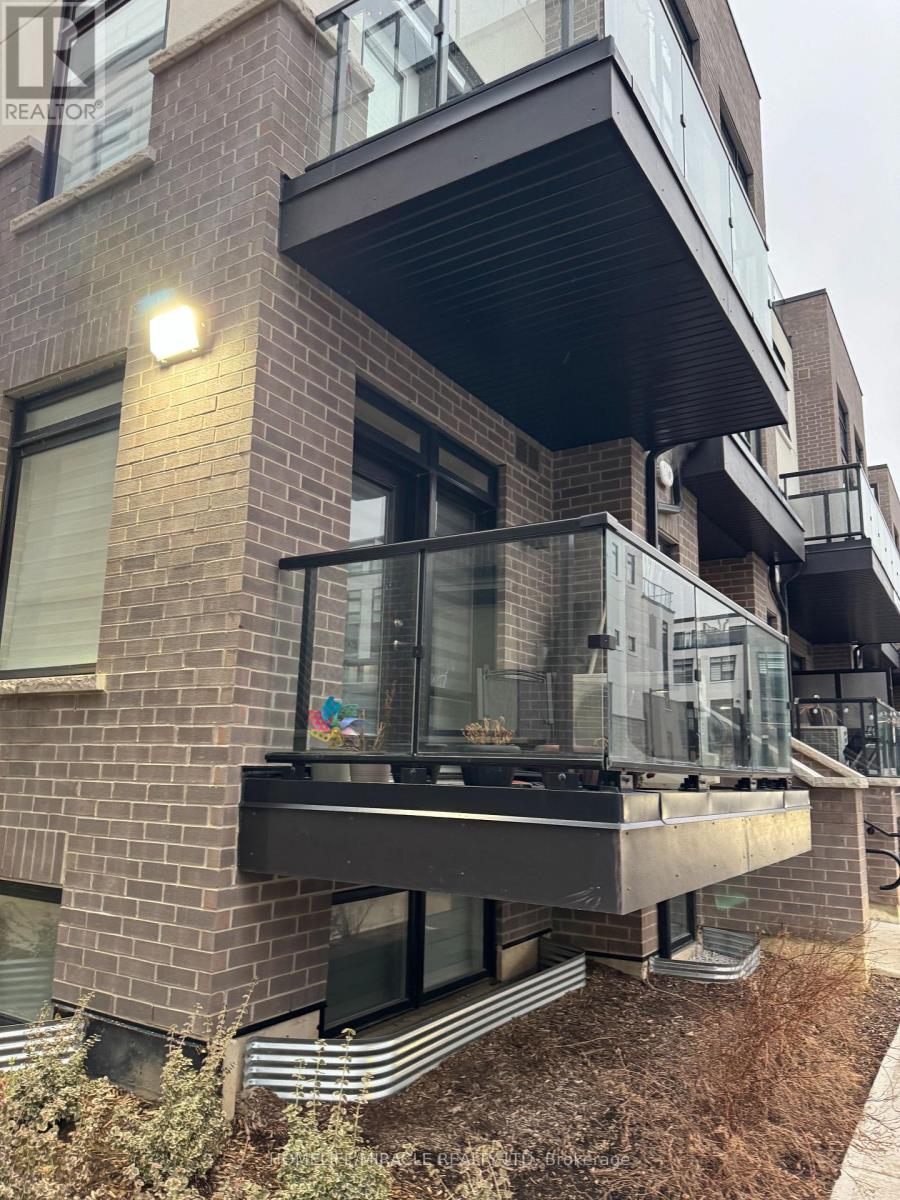 101 - 1577 Rose Way, Milton, Ontario  L9E 1N4 - Photo 16 - W12697780