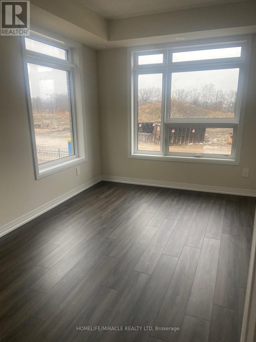 101 - 1577 Rose Way, Milton, Ontario  L9E 1N4 - Photo 6 - W12697780