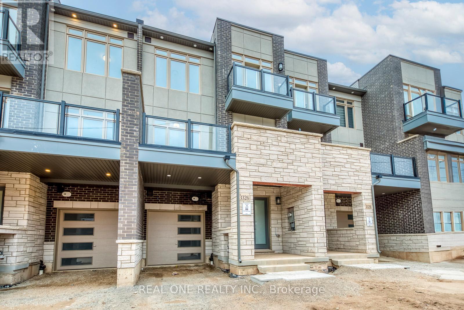 3296 AZAM WAY, Oakville, Ontario