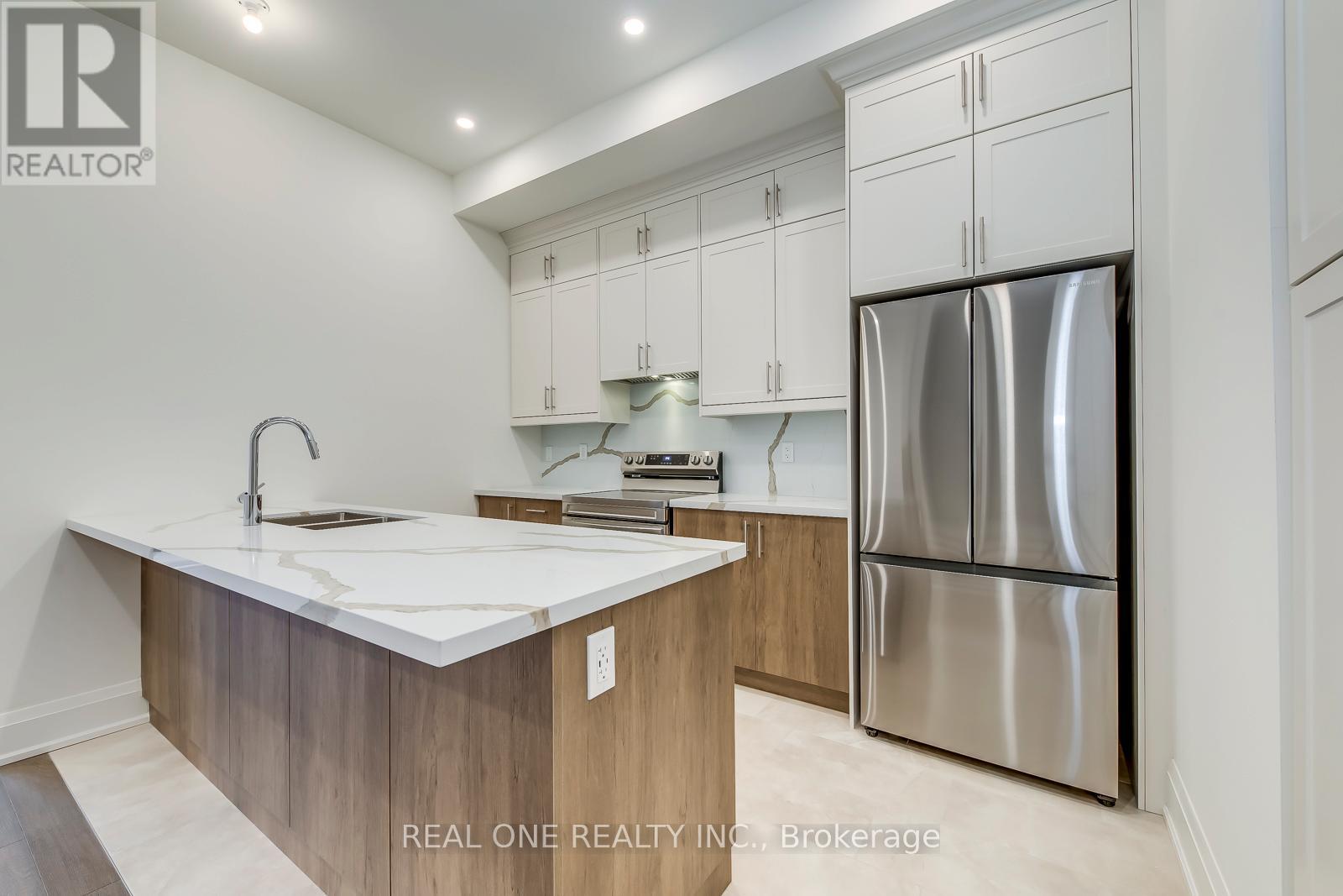 3296 Azam Way, Oakville, Ontario  L6M 5S2 - Photo 13 - W12697784