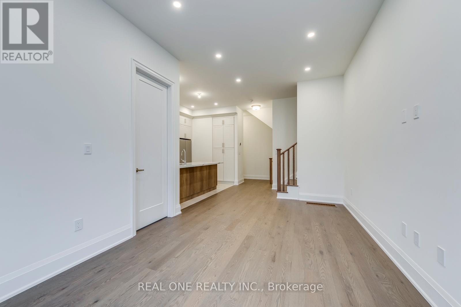 3296 Azam Way, Oakville, Ontario  L6M 5S2 - Photo 22 - W12697784