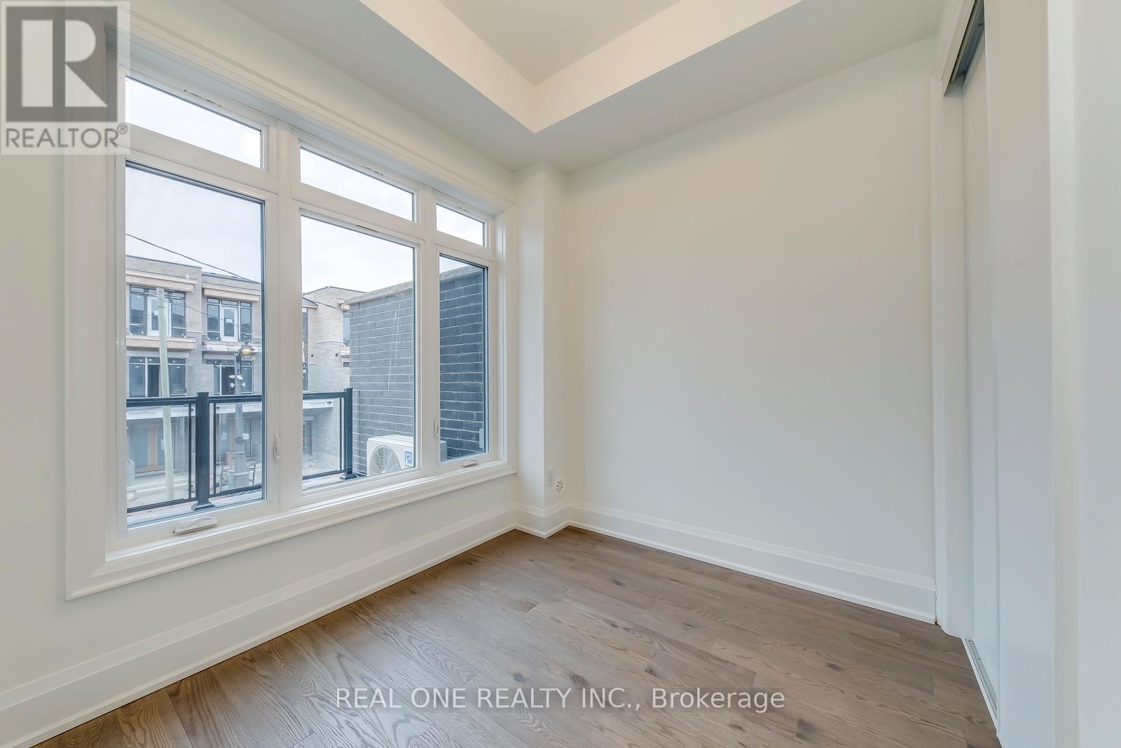 3296 Azam Way, Oakville, Ontario  L6M 5S2 - Photo 25 - W12697784