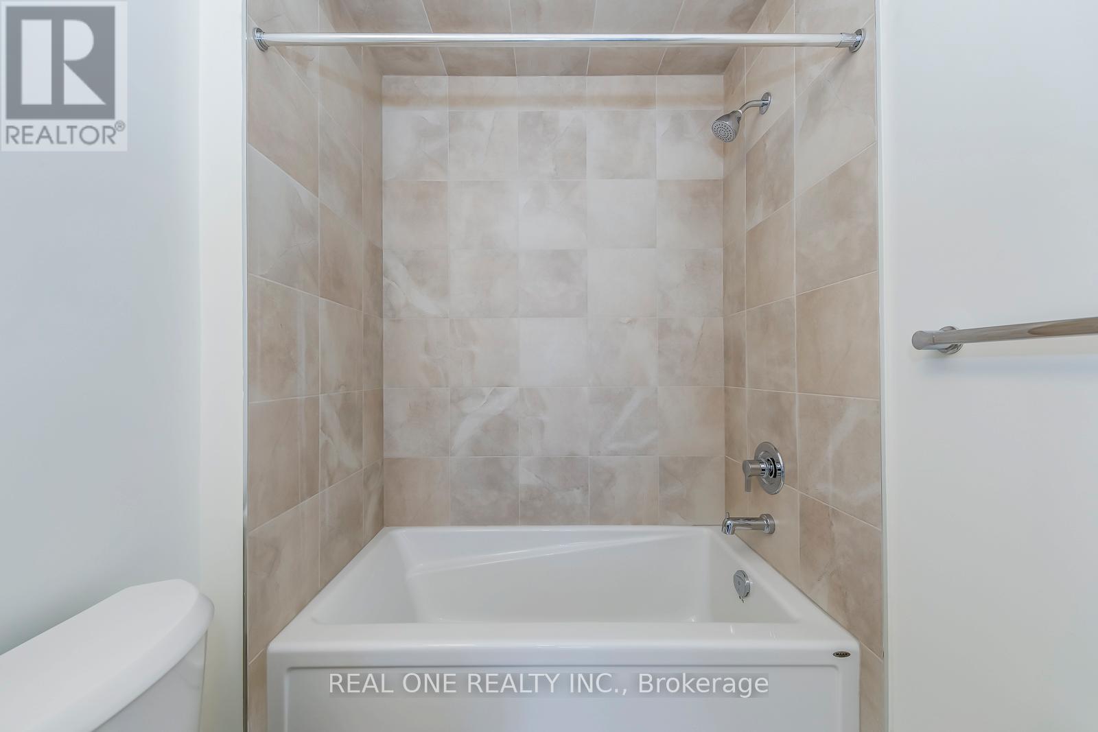 3296 Azam Way, Oakville, Ontario  L6M 5S2 - Photo 39 - W12697784