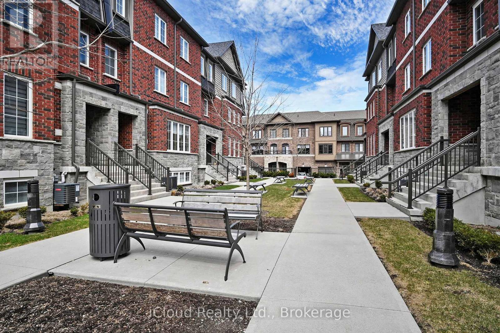 Unknown Address, ,     - Photo 2 - W12697786